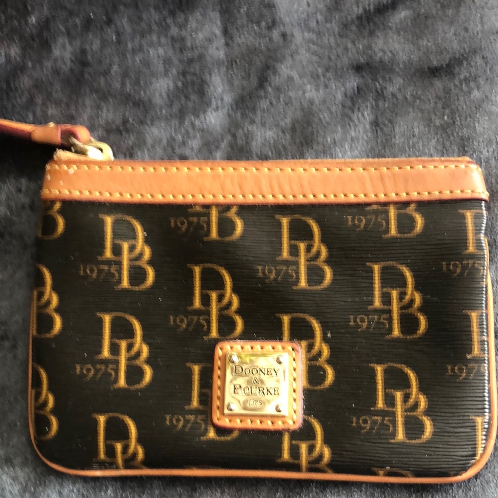 Dooney & Bourke Black and Tan Logo Coin Purse